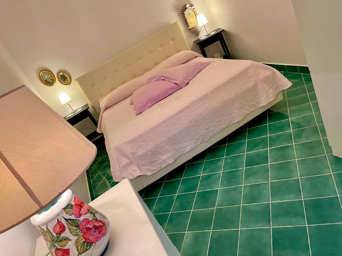 Appartement La Finestra Sul Duomo, Amalfi Coast à Vietri Extérieur photo