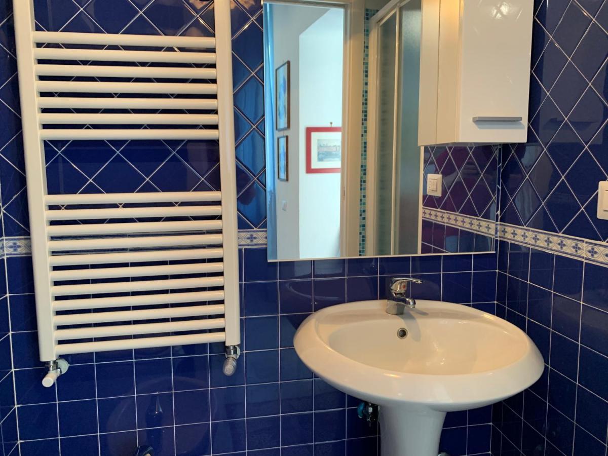 Appartement La Finestra Sul Duomo, Amalfi Coast à Vietri Extérieur photo